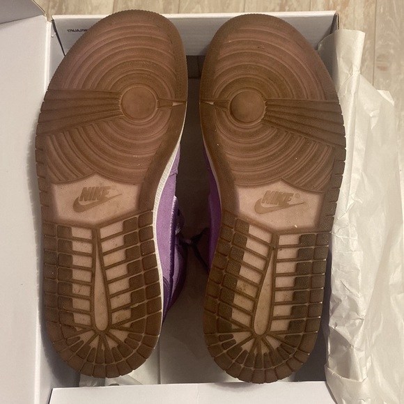 Women’s air jordan 1 retro high soh - Picture 3 of 4